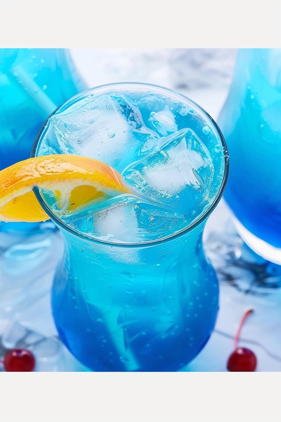 Azure Ocean Breeze: Sun-Kissed Sea Zephyr