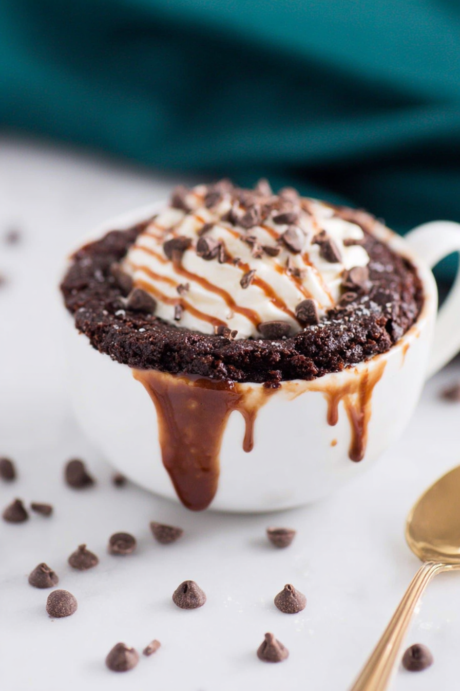 One-Minute Chocolate Cake: Tender, juicy, and succulent.