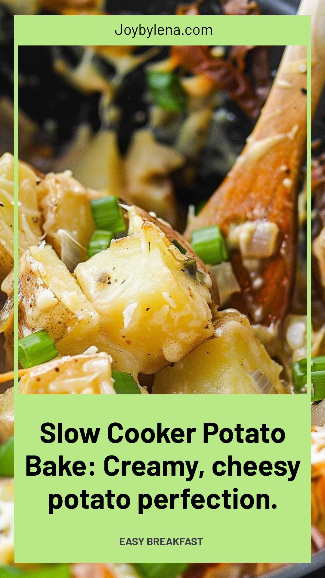 Slow Cooker Potato Bake: Creamy, cheesy potato perfection.