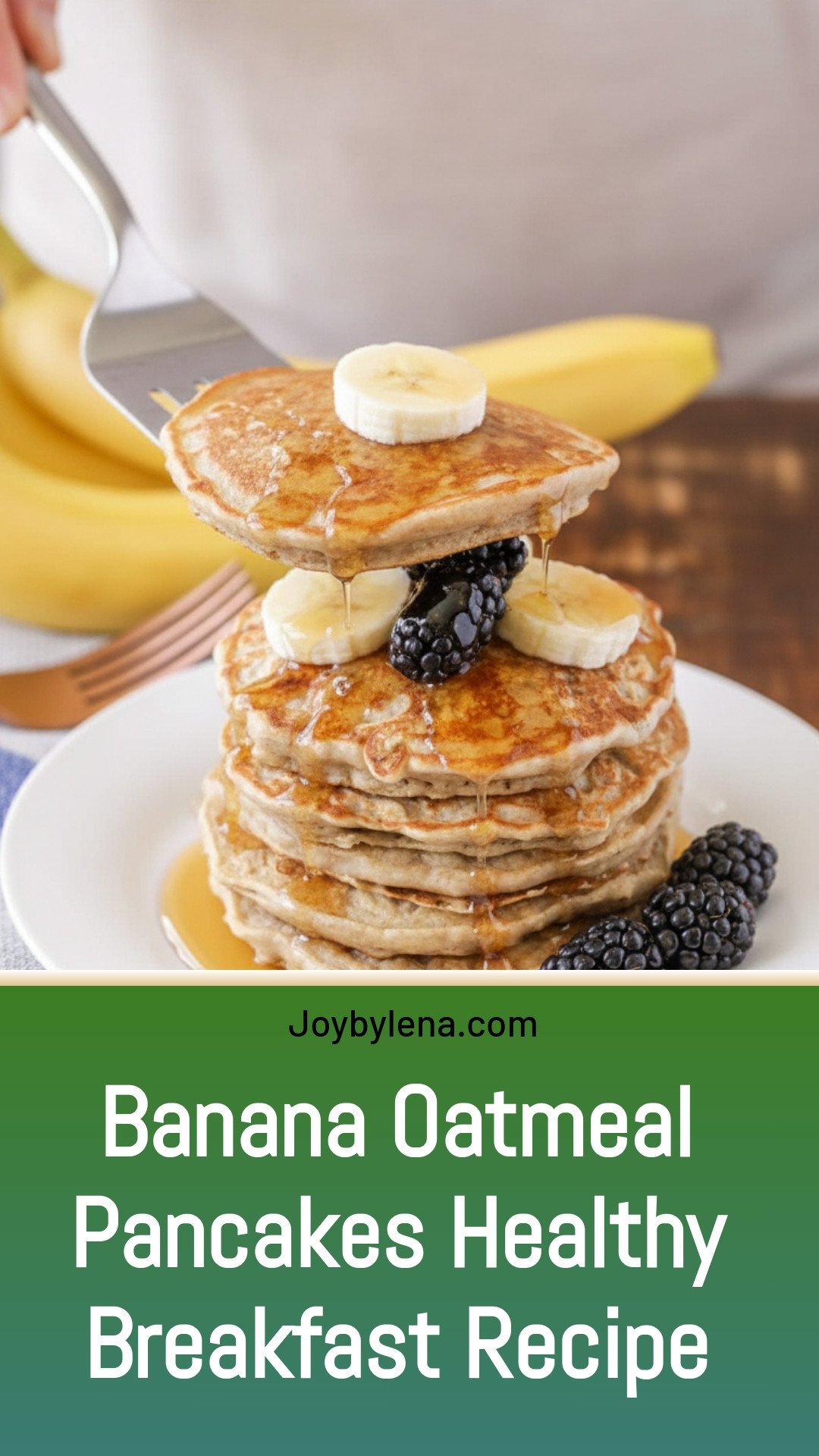 Banana Oatmeal Pancakes
