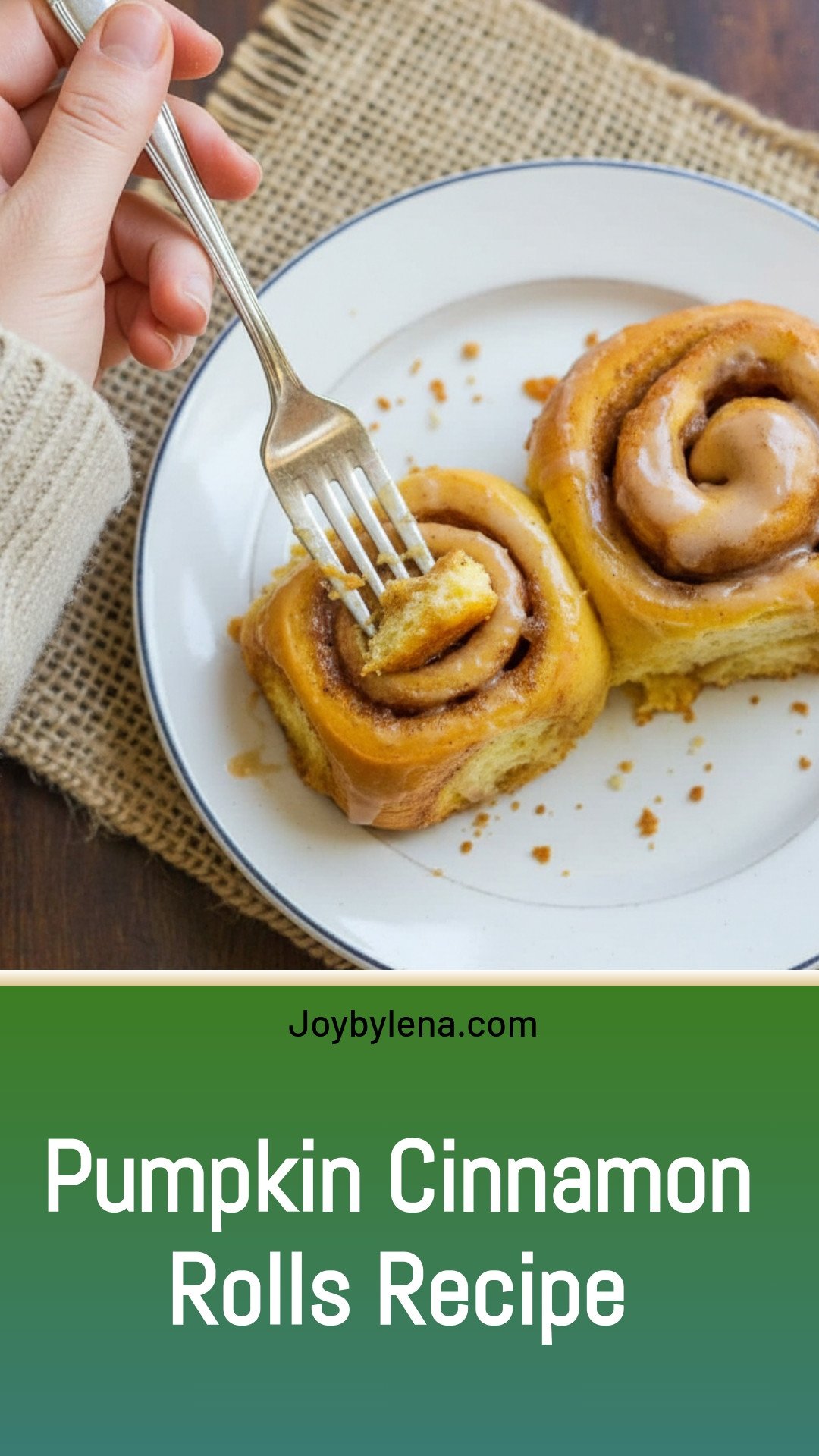Pumpkin Cinnamon Rolls